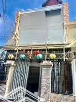 Hàng Mới Nhà Mặt Tiền Shr Thị Trấn Hm Khu Dân 4X11 Đường Nhựa 7M Ngay Đường Trưng Nữ Vương 3.38Ty