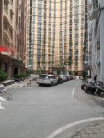 Bán Căn Hộ 65M2, 2 Ngủ, Tầng Trung, Tòa Chung Cư Ct2 - Ngay Sát Hồ Hoàng Cầu