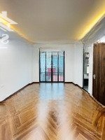 9,4 Tỷ - Kim Mã Thượng - Ba Đình - Khu Hiếm, Nhà Đẹp - Thang Máy Ngõ Nông Gần Ô Tô