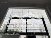 Bán Nhàhẽm Xe Hơilê Hồng Phong, P2, Q5 (3,2X8M) Trệt 4 Lầu St.