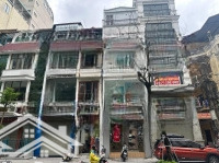 Bán Nhà Mặt Phố Giáng Võ - Giá Chỉ 28.9 Tỷ Kinh Doanh Sầm Uất Vỉa Hè Ô Tô Tránh - Mặt Tiền Khủng