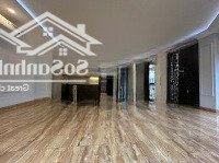 1.0.2! Siêu Hiếm!!! Bán Tòa Nhà Hoàng Ngân 132M2 - 6 Tầng Thông Sàn Thang Máy - 7M Mặt Tiền - 70 Tỷ