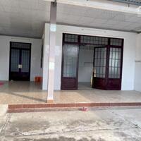 Bán Nhà Mặt tiền lộ nhựa Phước Thạnh. Bến Tre. đối diện ủy ban