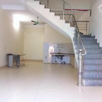 Cho thuê nhà 3 tầng Thạch Bàn - Long Biên – Hà Nội giá 7 triệu
