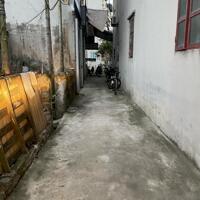 Đất thôn Kiêu Kỵ, khuôn đất vuông vắn, giá chỉ 2.8 tỷ. LH: 0379483926