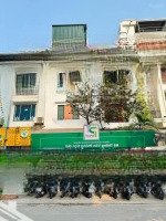 Cho Thuê Văn Phòng Tại Khu Vov Mễ Trì, 6,5 Tr/Th, 20M2 Đầy Đủ Nội Thất, Bàn Ghế, Điện Sử Dụng