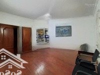 Bán Biệt Thự Ngõ 93 Cầu Giấydiện Tích187M2 X4T,Mặt Tiền11M Giá Bán 35,5 Tỷ, Gara Ô Tô, Sổ Đỏ Đẹp, Gần Phố