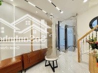 Sang Mỹ Định Cư Cần Bán Gấp Nhà! Đ. Lê Hồng Phong, P4, Q5. Diện Tích: 56M2. Giá Bán 3Tỷ3, Shr.