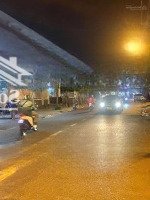 Chính Chủ Cho Thuê Nhàmặt Tiềnp.3 Q.8 Ngay B.v 5 Phòng Ngủ1Mb 6 Vệ Sinh4X23 Giá Bán 27 Triệu Nhà Mới Liên Hệ: 0901 970 599 Ngân.