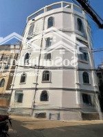 Siêu Phẩm Căn Hộ Dịch Vụ Góc 3 Mặt Tiền Hẻm Xe Tải Quay Đầu 13 Phòng Thu Nhập 80 Triệu/Tháng