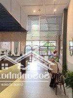 Cho Thuê Nhà Mặt Phố Siêu Hot Tại Giảng Võ - Đống Đa . Diện Tích: 90M2 .Mặt Tiền10M Nhận Diện Siêu Đẹp.