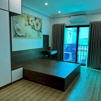 Cổ Nhuế-Sát mặt phố-35m2-Lô góc-6T-Thang Máy- Chất 7tỷ hơn