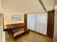 Chấn Động: Bán Căn Hộ 3 Phòng Ngủview Sông Hồng Chỉ 80 Triệu/M2, Sổ Đỏ Trao Tay