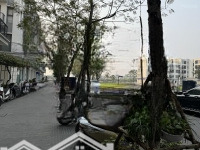 Bán Gấp Căn Lk 75M Cạnh Góc Đối Diện Cv Chu Văn An 110Ha Tầm View Panorama Cực Đẹp Giá Bán 30,5 Tỷ