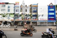 Gía Quá Tốt! Biệt Thựmặt Tiềntrục Trần Não Ak Quận 2 (15 X 15M) Hầm 3 Tầng Hđt 90 Triệu/Tháng Chỉ 40 Tỷ