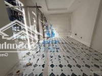Nhà Nguyễn Cừ 5Mx32M Vị Trí Kd Tuyệt Vời, Xây Toà Nhà Chdv Cũng Hiệu Quả Cao