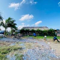 Đất ở đô thị. Ra đường Nguyễn Trung Trực, công viên, chợ, uỷ ban, trường học chỉ 500m - Diện tích 5,5m x 25,17m (125,5 m2) có nền   Giá 1ty350tr thương lượng