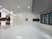 Bán Villa - Mini Khu K300 - Nguyễn Minh Hoàng - Ngang 10M, 5 Tầng Nhà Mới Ở Ngay - Chỉ 20.5 Tỷ