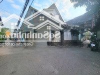 Bán Nhàhẽm Xe Hơithống Nhất - 100M2 - 3 Tầng - Ngang 8.6 - Sổ Vuông - Giá Chỉ 8.5 Tỷ