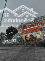 Lô Góc- Ôtô Vào Nhà - Chạy Vòng Quanh - Cạnh Đại Học Fpt - 18 Phòng Ccmn - Pccc Đạt Chuẩn - Bán T