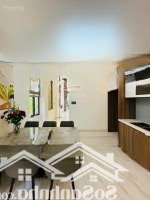 Bán Chdv, Mặt Tiền Lớn ~5M, Diện Tích: 67M2 Tại Lạc Long Quân, P10, Tân Bình, 9 Tỷ Nhỉnh. Hẻm Xe Hơi