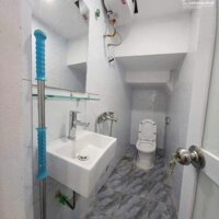 Bán nhà tập thể phố 8-3 quận Hai Bà Trưng DTSD 80m giá 2.950 tỷ, nhà đẹp, ở ngay