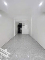 Ví Trí Hot Cho Thuê Nhà Mặt Phố Chùa Láng, 70M2X7 Tầng,Mặt Tiền5M, Giá Bán 50 Triệuiệu, Phù Hợp Kd Mọi Mô Hình