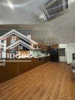 Nhà Dân Xây Ở Quan Nhân, Thanh Xuân,50M2 Full Nội Thất Xịn, Ngõ Ô Tô, Gần Ngã Tư Sở , Giá Cực Tốt
