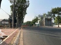 Mặt Tiền Đường Hùng Vương Cách Bv 2Km, Chợ 1.5Km Liên Hệ: 0979976979