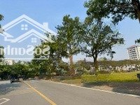 Biệt Thự Bt08 Kdt Việt Hưng, 4 Tầng Thang Máy Siêu Hiếm, Full Nội Thất, 235M2 -Mặt Tiền13.5M