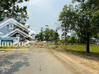 Gần Global City Giá Chỉ ~ 93, 7 Triệu/M2 Bán Biệt Thự Đối Diện Công Viên Kdc Phú Hữu Q9 - 176M2 / 16,5Ty