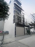 Bán Nhà Phố Nguyễn Văn Cừ - Đẳng Cấp Sang Trọng - Ô Tô Vào Nhà 75M2 Gía 18,9 Tỷ