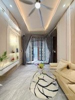 Chưa Tới 6 Tỷ - Xe Hơi Thông Đậu Cửa - 3 Tầng - Cách 1 Căn Ra Mặt Tiền Đường - P9, Gò Vấp