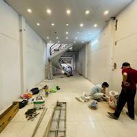 Cho thuê nhà 1 trệt 3 lầu DT 120m2 vỉa hè rộng Mặt tiền đường Võ Văn Ngân Thủ Đức