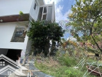Villa Sân Vườn Rộng [ Mặt Tiền 44 Trần Ngọc Điện , Phường Thảo Điền , Quận 2 ] Dtsd 930M2 !!
