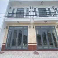 Nhà trệt lầu xây mới hẻm 65 đường Lê Hồng Phong