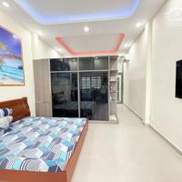 11 TỶ HƠN - NHÀ HẺM XE HƠI - KHU PHÂN LÔ PHƯỜNG 15 QUẬN 10 - 52M2 (4.3*12M) 2 TẦNG 2PN LỚN