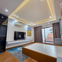 Bán nhà Nguyễn Văn Cừ,Long Biên 7 tầng,50m,mt4.1m oto vào nhà nhỉnh 12 tỷ
