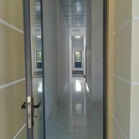 BÁN NHÀ ĐẸP 1 TRỆT 1 LẦU MỚI 100%, GẦN CHỢ VƯỢT LŨ PHƯỜNG 8 VĨNH LONG