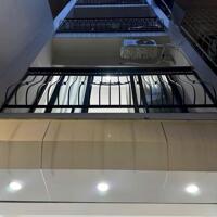 Bán nhà phố Phương Mai, Đống Đa, gần hồ, gần ô tô, thang máy 6 tầng 44m2 giá 9.8 tỷ