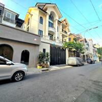 Bán Nhà Mặt Tiền Số: 21 Hoa Đào, Phường 2, Quận Phú Nhuận. Ngang 8m - 3 Tầng