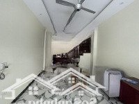 Bán Nhà Mặt Phố Hoa Lâm, 4 Tầng, Mới, Nét Căng, Vị Trí Đắc Địa