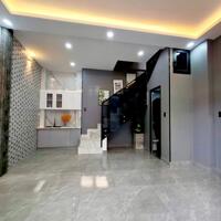 Bán nhà quận 11 - Nhà mới xây ở ngay - Khu an ninh dân trí 3.85 T