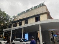 Cho Thuê Căn Góc Ngã 3 Phố Tràng Tiền - Ngay Gần Kem Tràng Tiền Cực Đông Giới Trẻ Và Khách Du Lịch