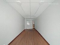Bán Nhà Hẻm Đường Bến Vân Đồn, Quận 4, Giá Chỉ 2.75 Tỷ
