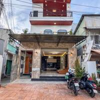 BÁN NHÀ 1T2L đúc - 2 MẶT TIỀN (Đường & Hẻm), rất đẹp để KDoanh, VPCTy, Spa,….