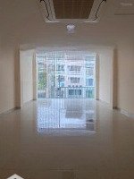 Cho Thuê Văn Phòng Giá Rẻ Đẹpdiện Tích95M2 Giá 21 Triệu/Tháng Đường Nguyễn Văn Trỗi P17 Quận Phú Nhuận