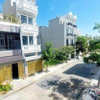 Lô Góc 119m 2, Sổ Hông Riêng, Thổ Cư 100%, Khu Dân Cư Đông, Thị Trấn Dức Hòa, Long An