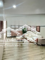 Bán Căn Góc Sổ Đỏ - Tầng Trung - 93M - 3Pn/ 2 Vệ Sinh- Nội Thất Đẹp - New Horizon City, 87 Lĩnh Nam