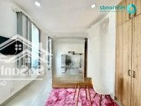 Siêu Phẩm Studio 2 Ban Công Lớn,Full Nội Thất Có Thang Máy,Hầm Xe Gần Vạn Hạnh Mall